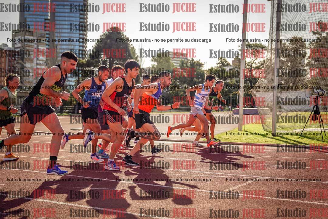 Fotos de los 1500 m llanos de varones