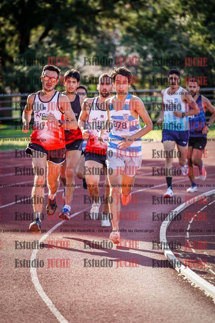 Fotos de los 1500 m llanos de varones
