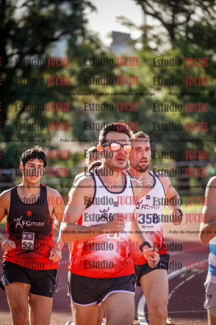 Fotos de los 1500 m llanos de varones