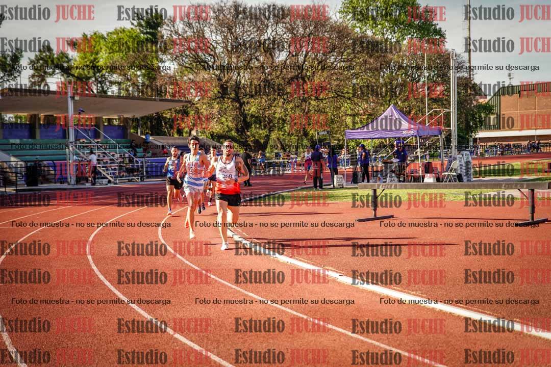 Fotos de los 1500 m llanos de varones