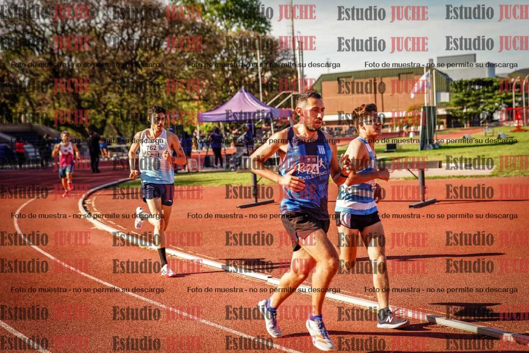 Fotos de los 1500 m llanos de varones