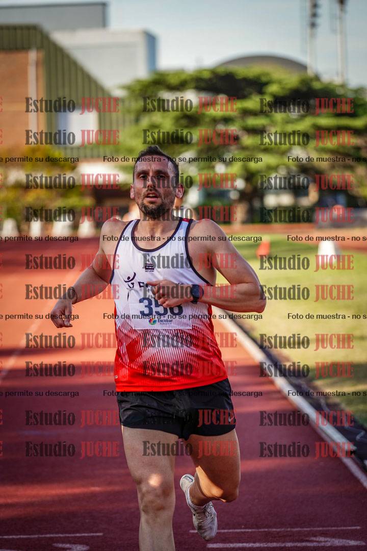 Fotos de los 1500 m llanos de varones