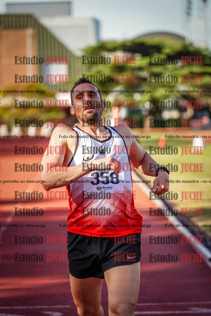 Fotos de los 1500 m llanos de varones