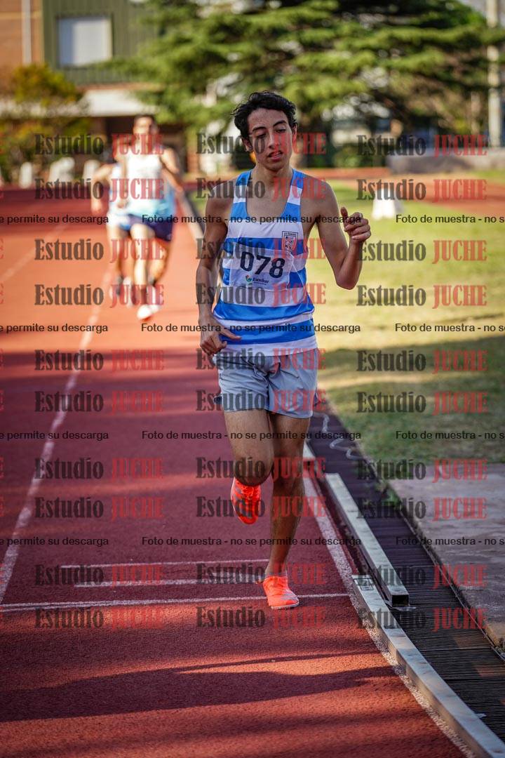 Fotos de los 1500 m llanos de varones