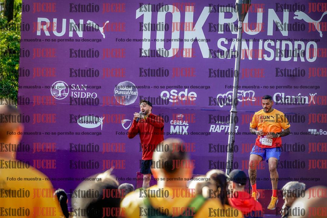 Fotos de algunos extras y podios del evento