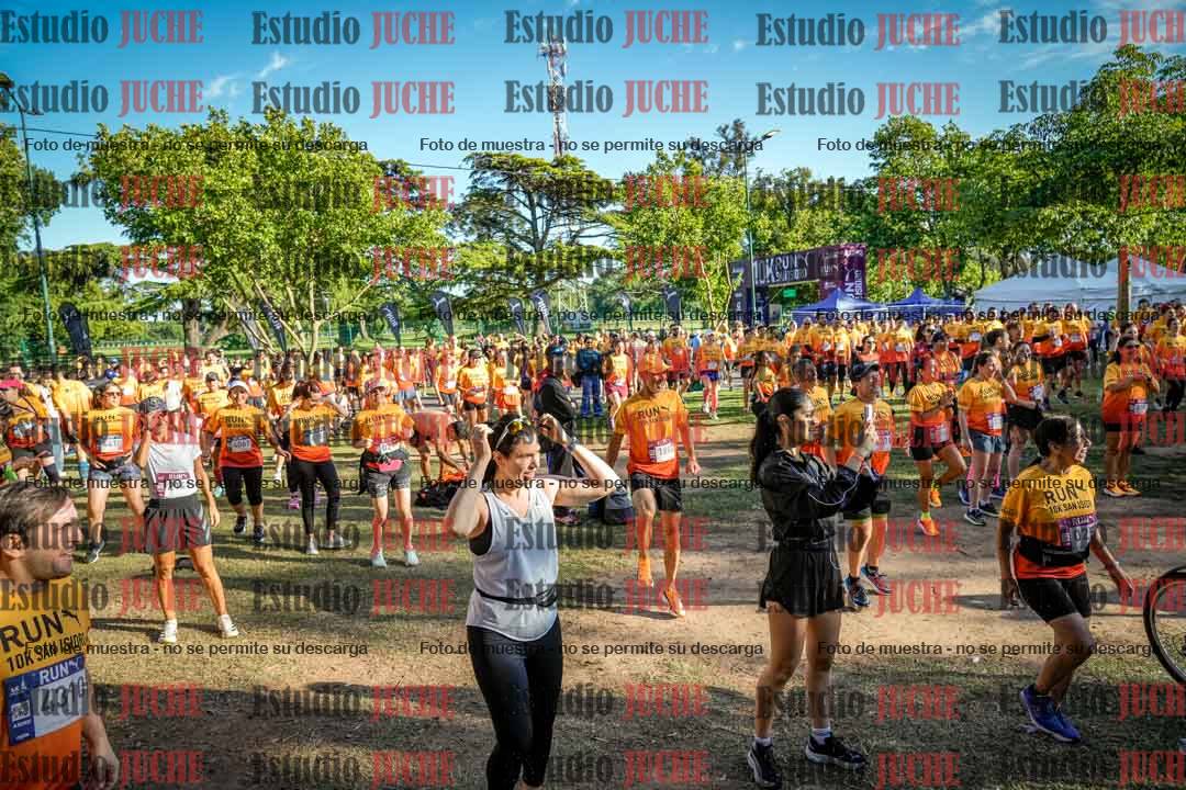 Fotos de algunos extras y podios del evento