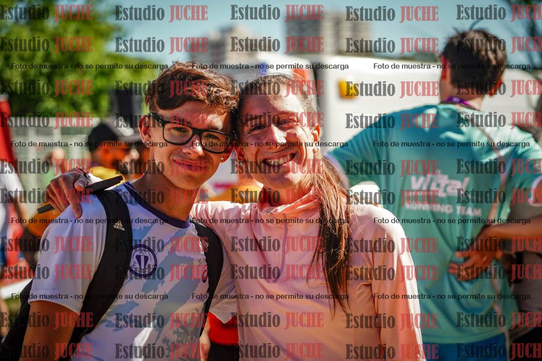 Fotos de algunos extras y podios del evento