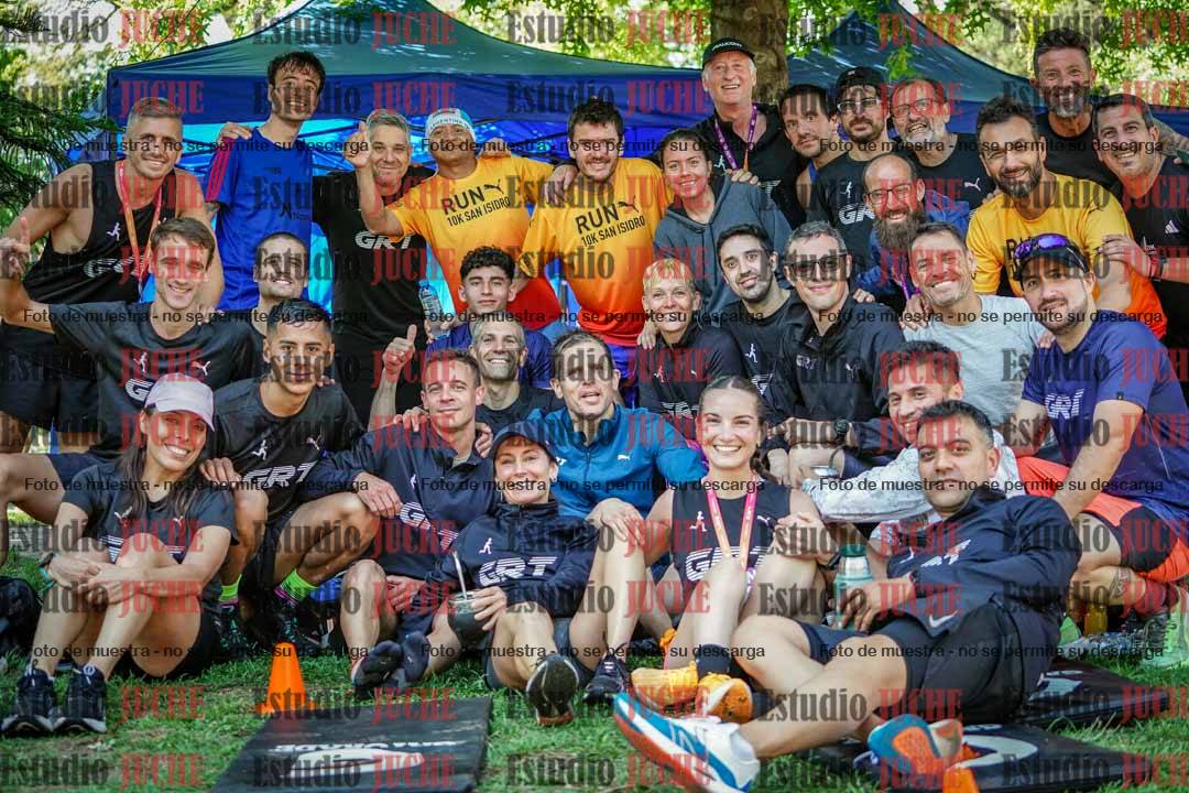 Fotos de algunos extras y podios del evento