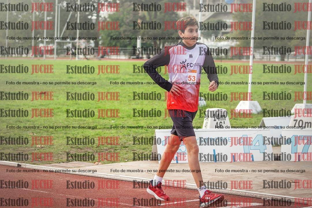 Fotos de los 600 m llanos de varones