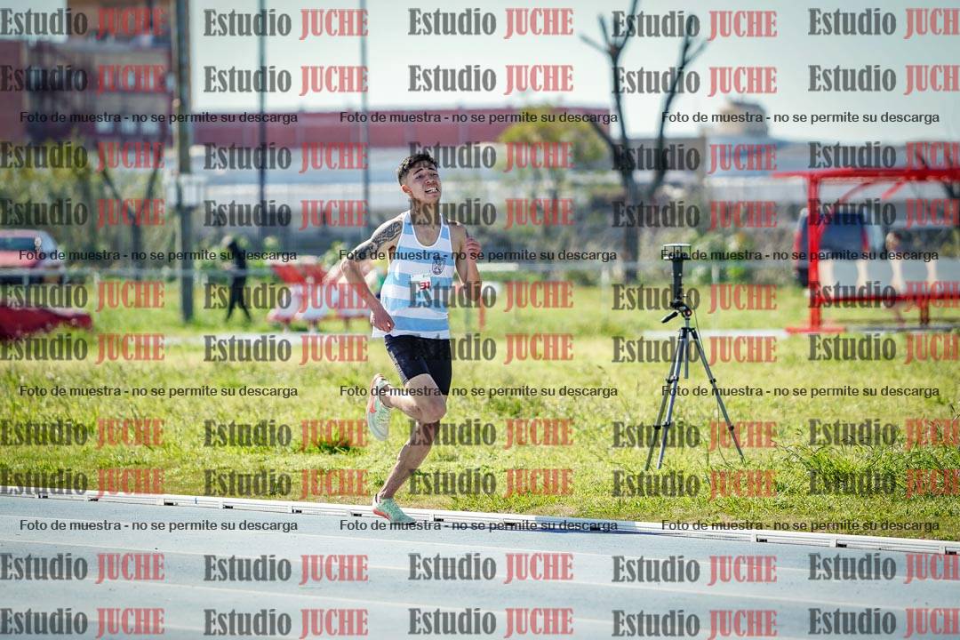 Fotos de los 5000 m llanos de mujeres y varones