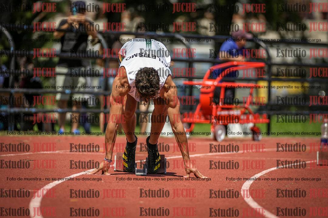 Fotos de los 200 m llanos de varones