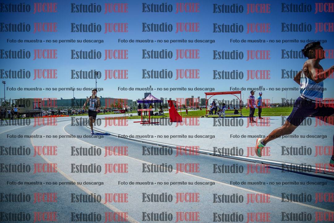 Fotos de los 800 m llanos de varones