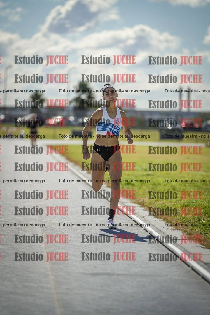 Fotos de los 800 m llanos de mujeres - heptatlón 7