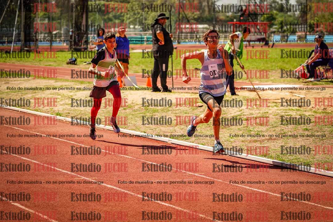 Fotos de los 600 m llanos de varones
