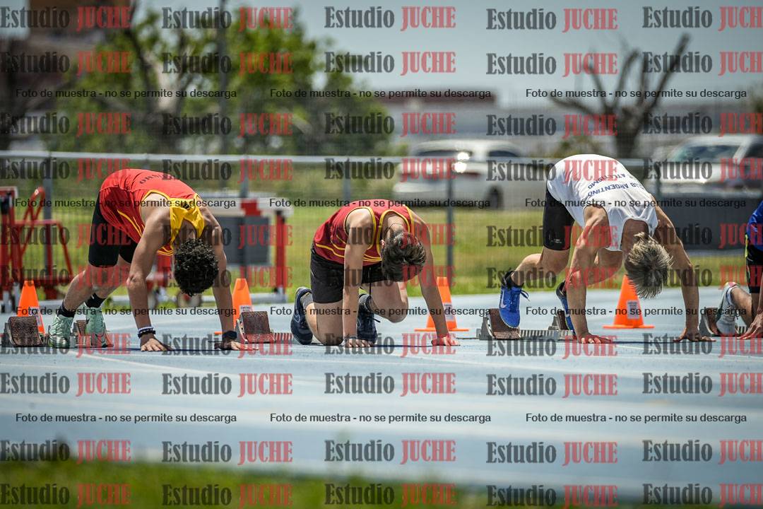 Fotos de los 100 m llanos de varones