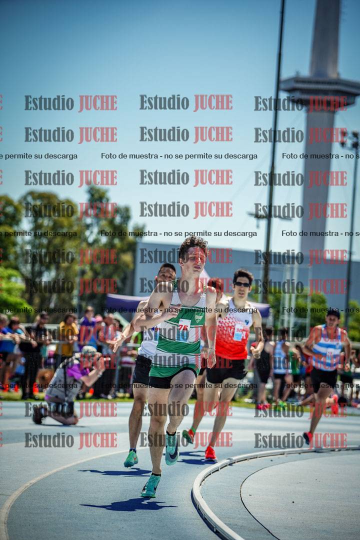 Fotos de los 800 m llanos de varones