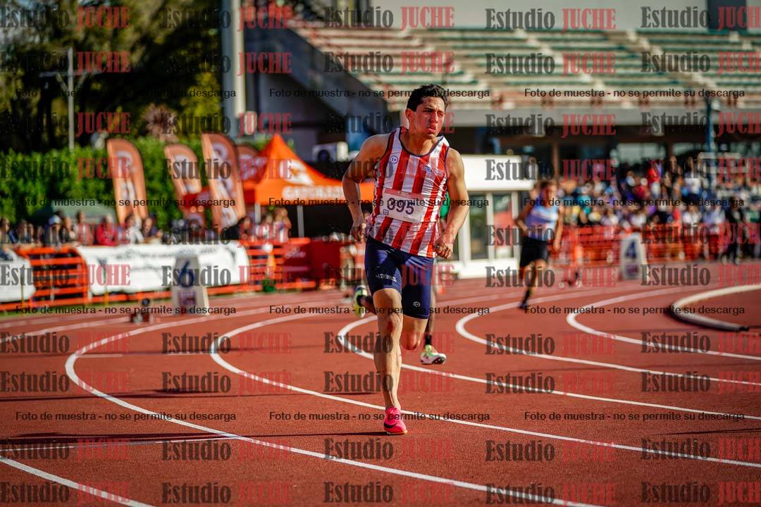 Fotos de los 400 m con vallas de varones