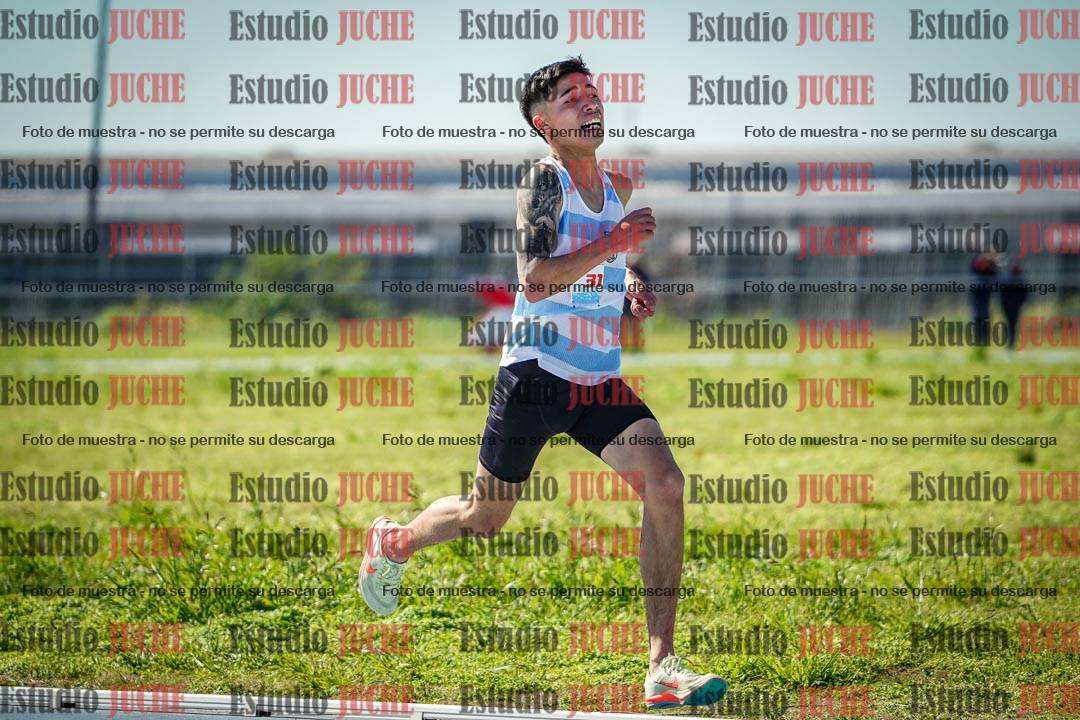 Fotos de los 5000 m llanos de mujeres y varones