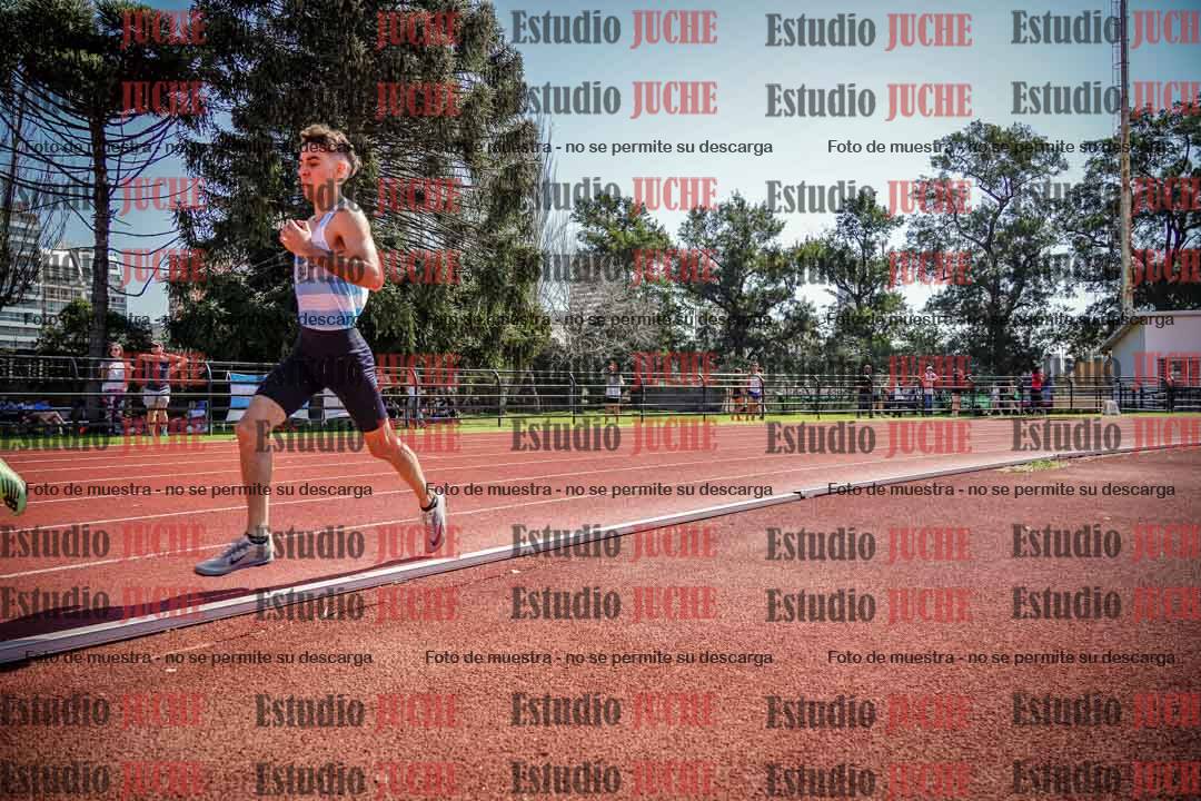 Fotos de los 1500 m llanos de varones