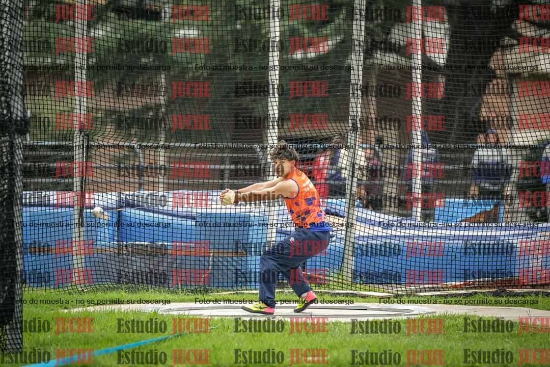 Fotos del lanzamiento de martillo de varones