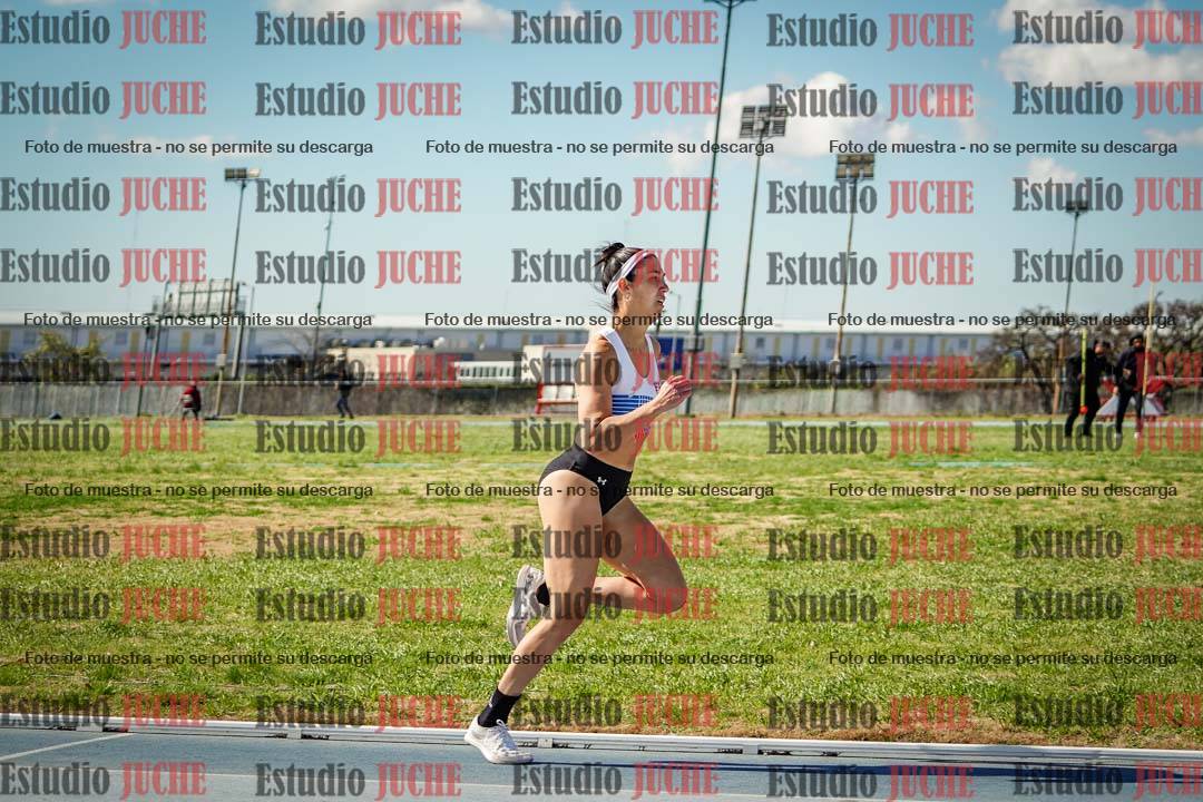 Fotos de los 800 m llanos de mujeres - heptatlón 7