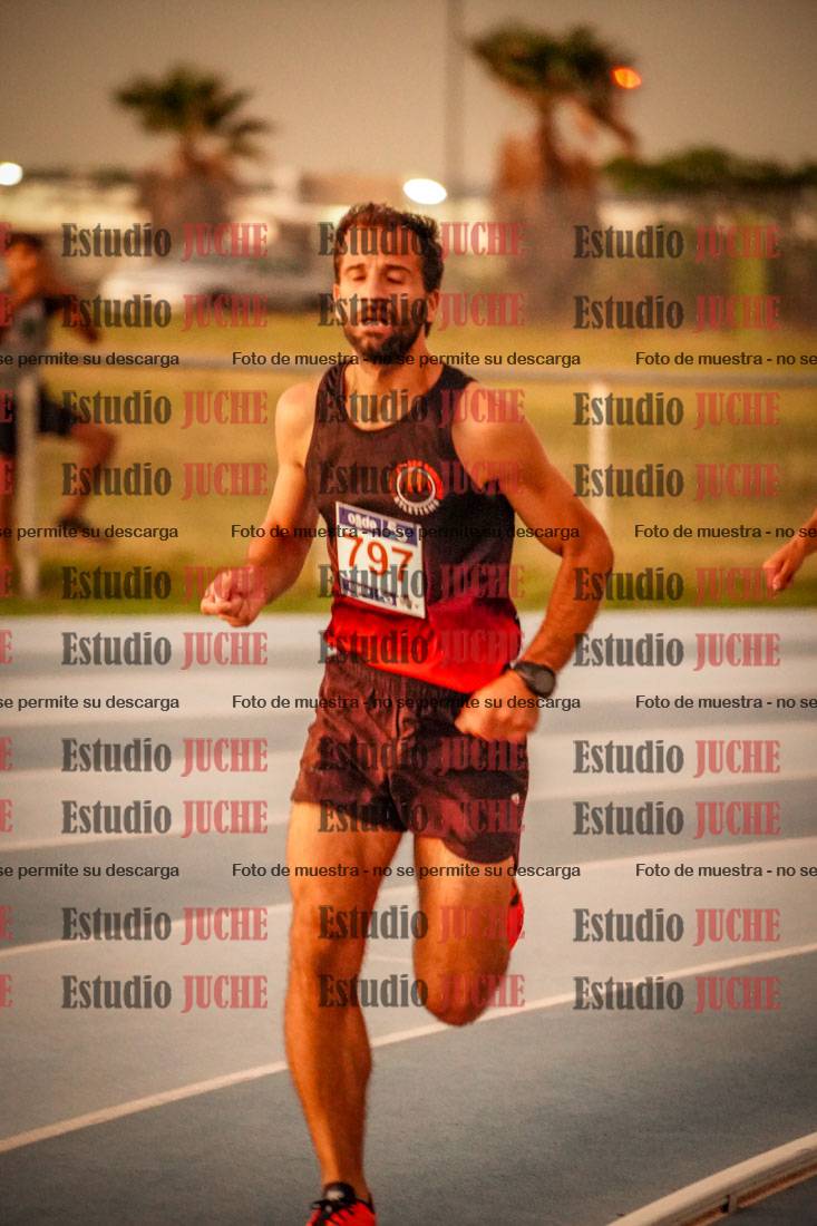 Fotos de los 3000 m llanos de varones