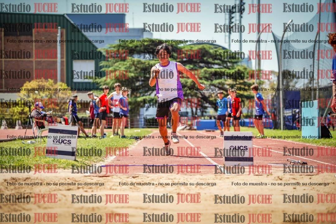Fotos del salto en largo de varones - (incluye octatlón)