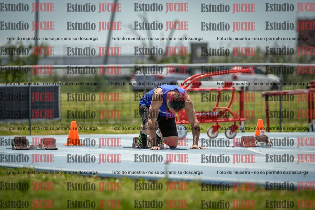 Fotos de los 100 m llanos de varones