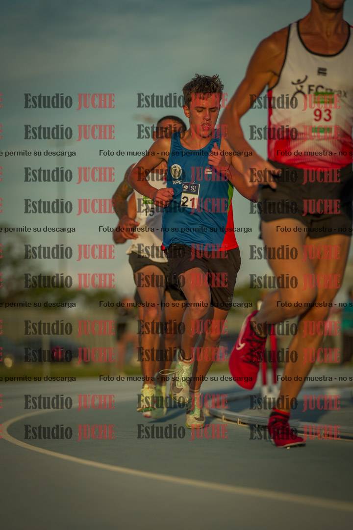Fotos de los 3000 m llanos de varones