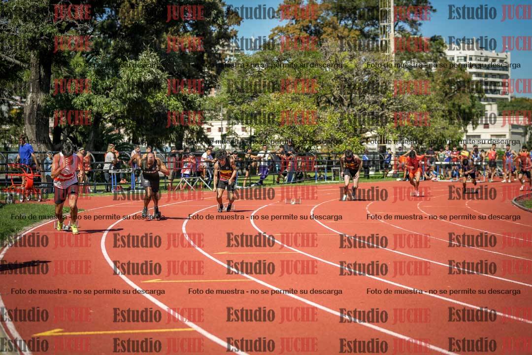 Fotos de los 200 m llanos de varones