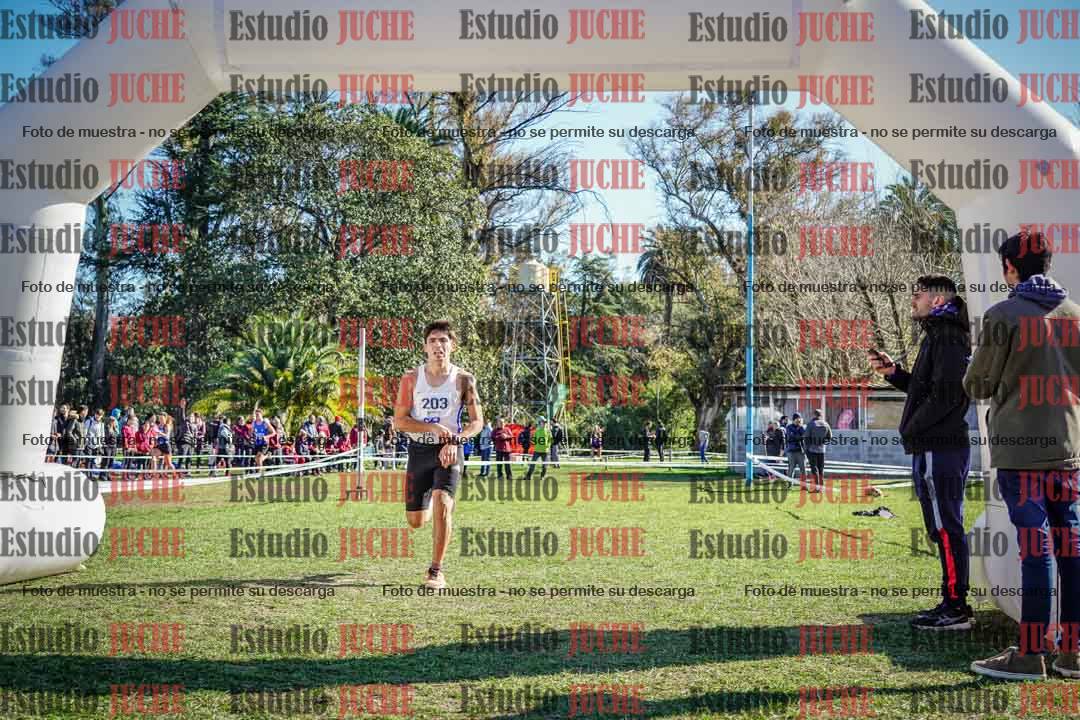 Fotos de la llegada del cross de 6000 m