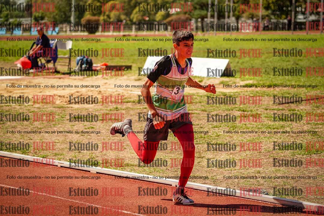 Fotos de los 600 m llanos de varones
