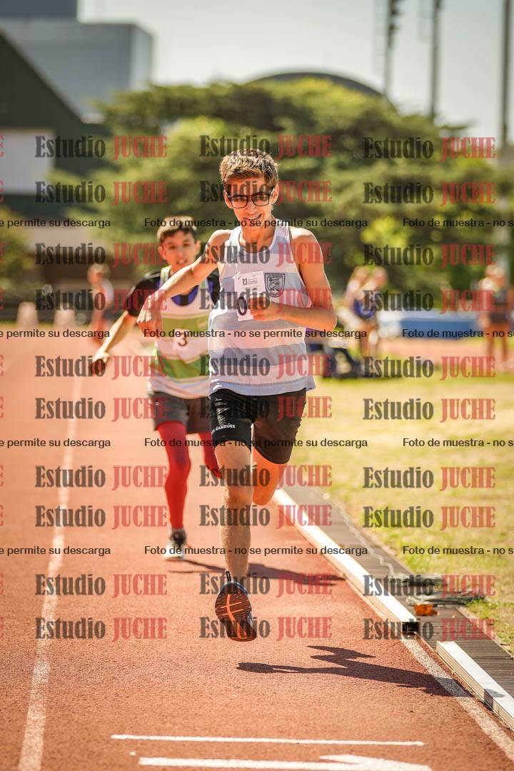 Fotos de los 600 m llanos de varones