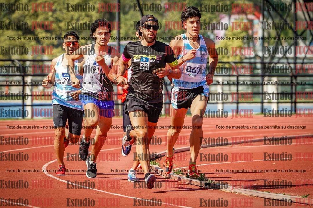 Fotos de los 1500 m llanos de varones
