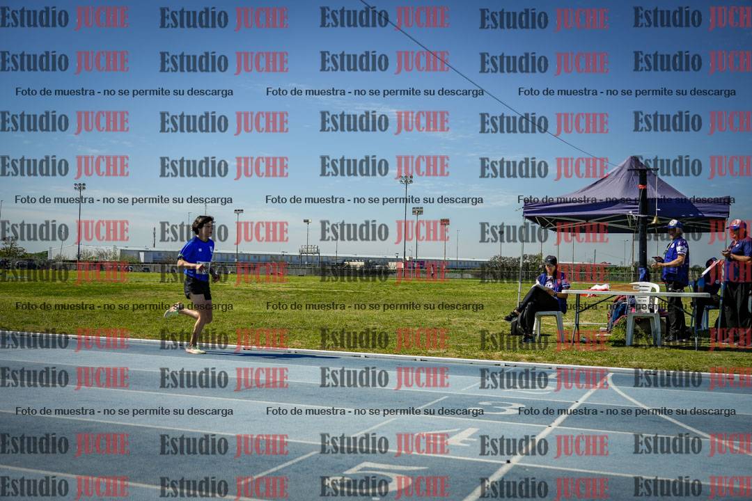 Fotos de los 2000 m con obstáculos de varones