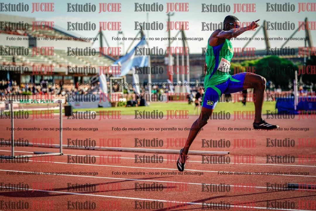 Fotos de los 400 m con vallas de varones