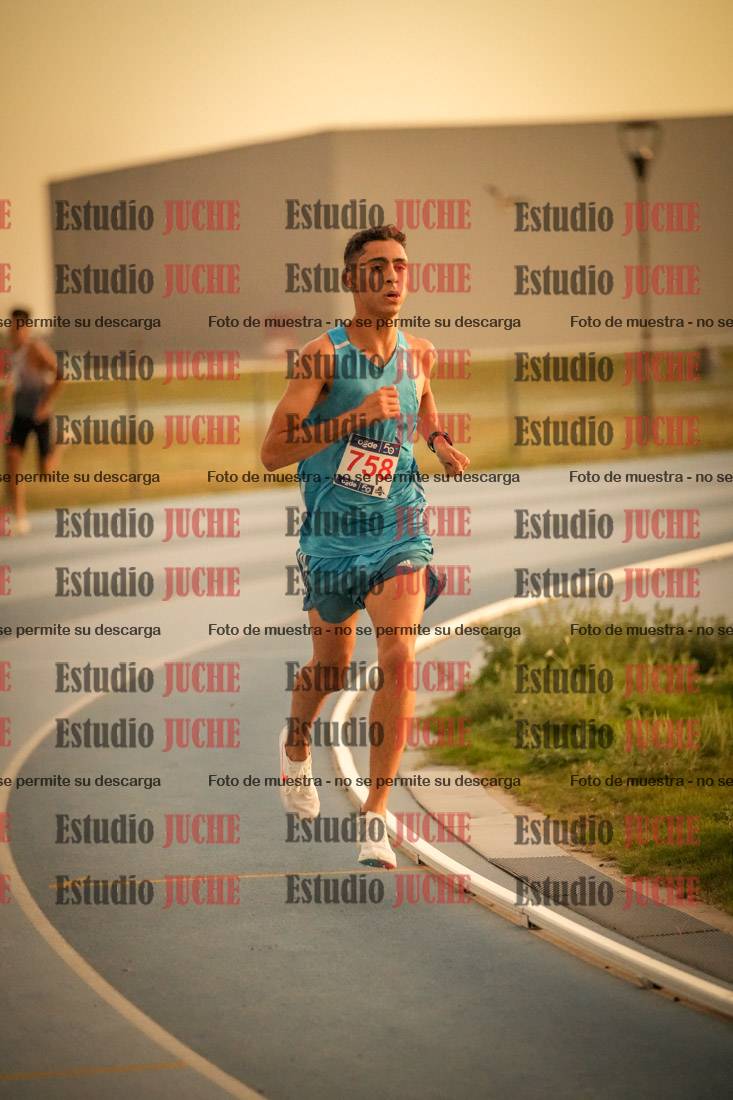 Fotos de los 3000 m llanos de varones