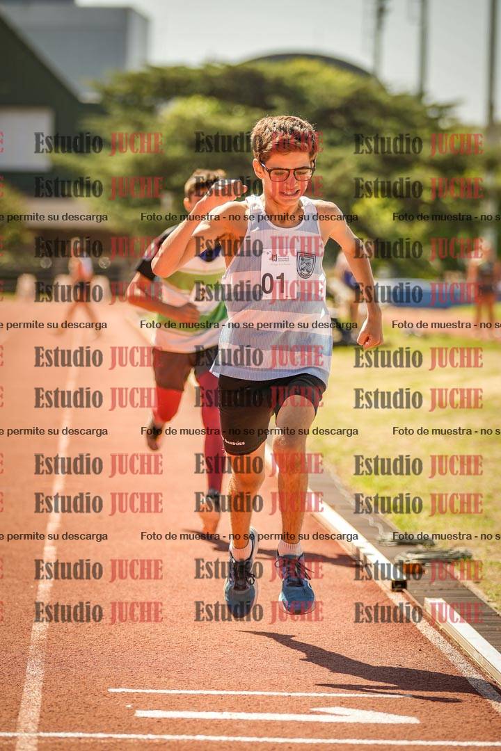 Fotos de los 600 m llanos de varones