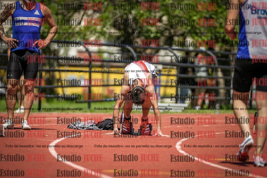 Fotos de los 200 m llanos de varones