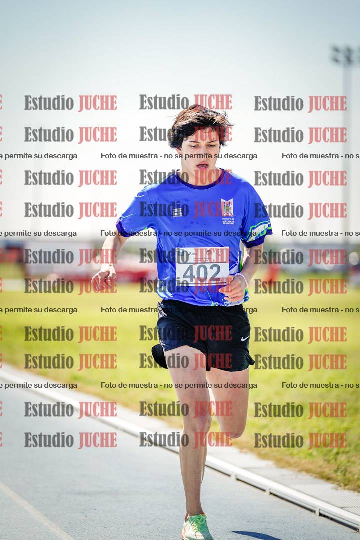 Fotos de los 2000 m con obstáculos de varones