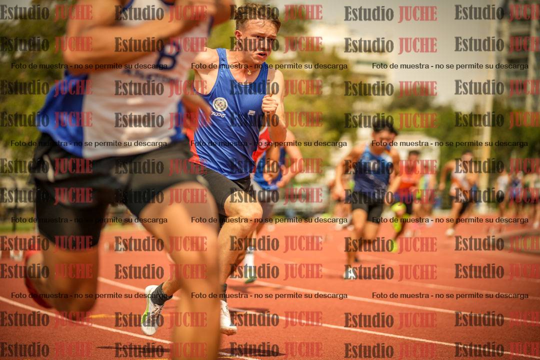 Fotos de los 200 m llanos de varones