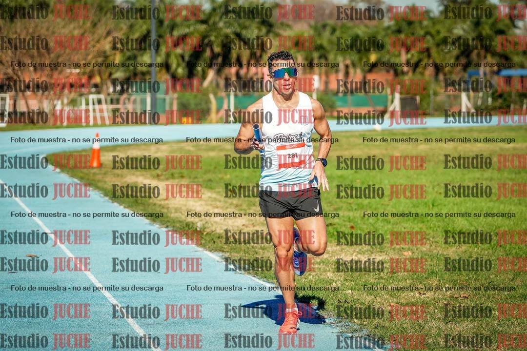 Fotos durante los relevos
