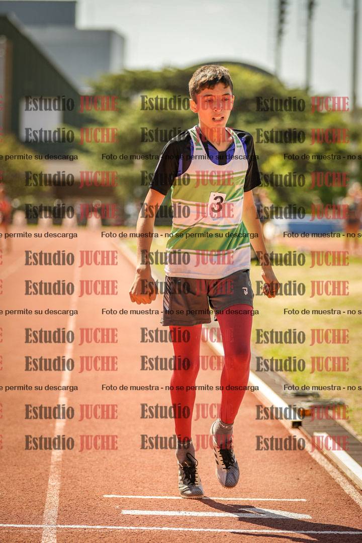 Fotos de los 600 m llanos de varones