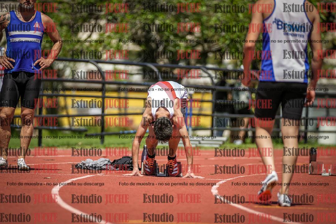 Fotos de los 200 m llanos de varones