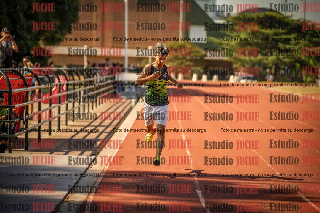 Fotos de los 200 m llanos de varones
