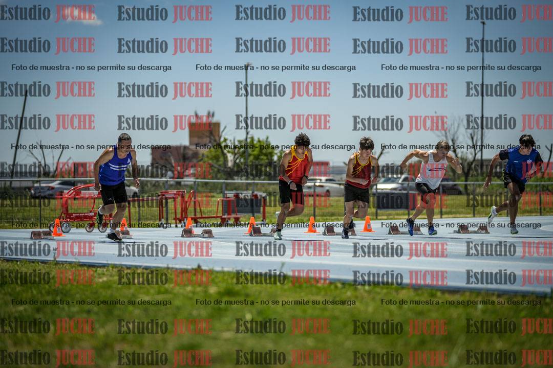 Fotos de los 100 m llanos de varones
