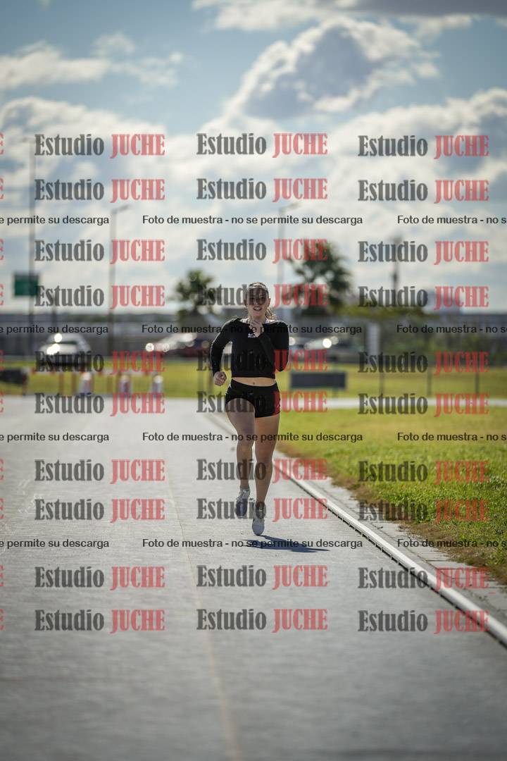 Fotos de los 800 m llanos de mujeres - heptatlón 7