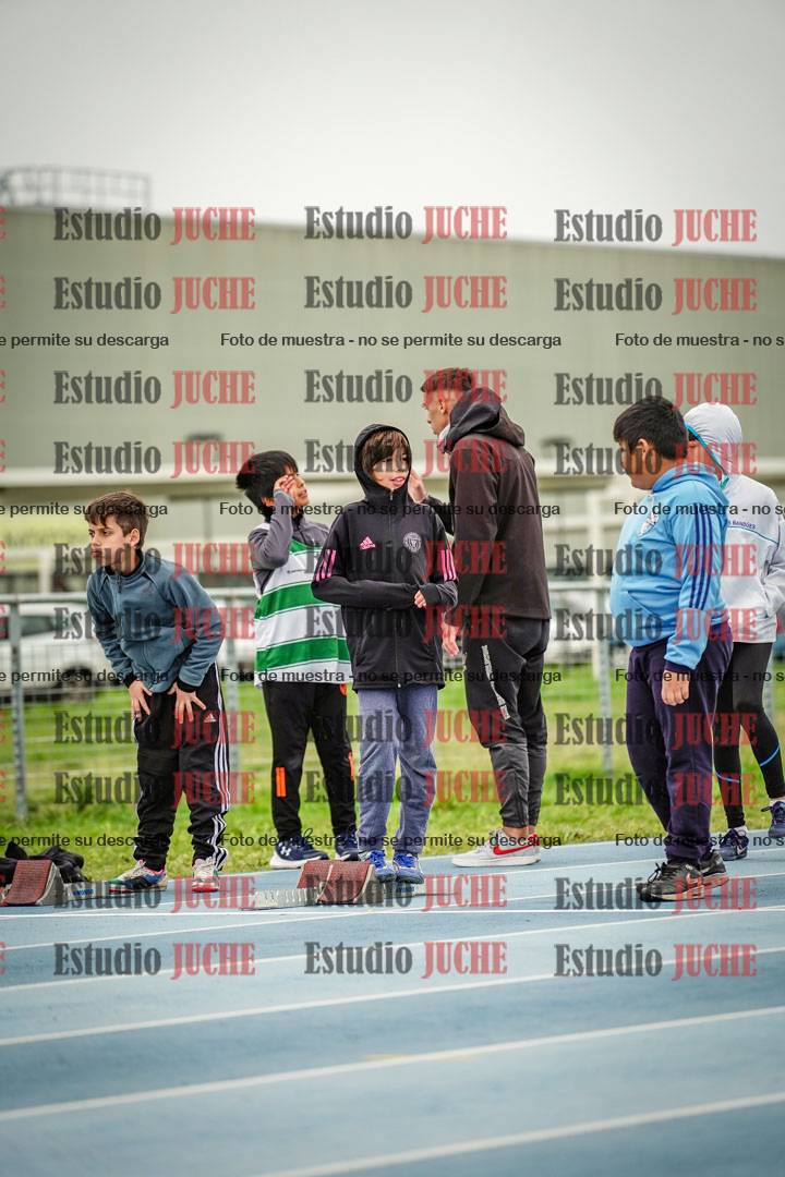 Fotos de los 50 m llanos de varones - U12