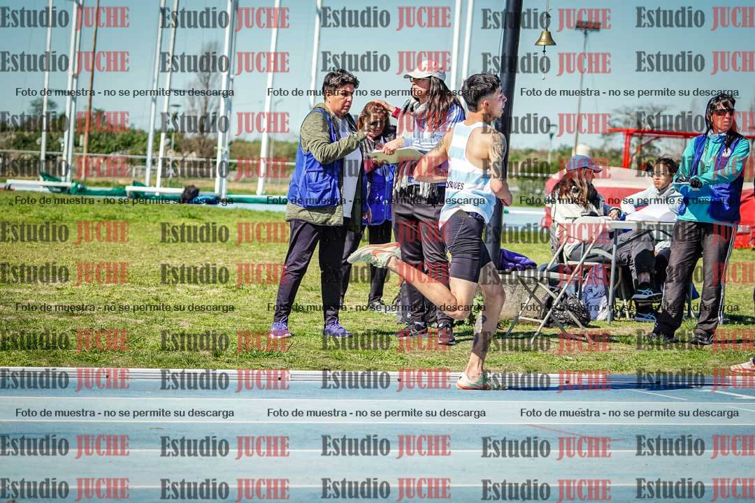 Fotos de los 5000 m llanos de mujeres y varones