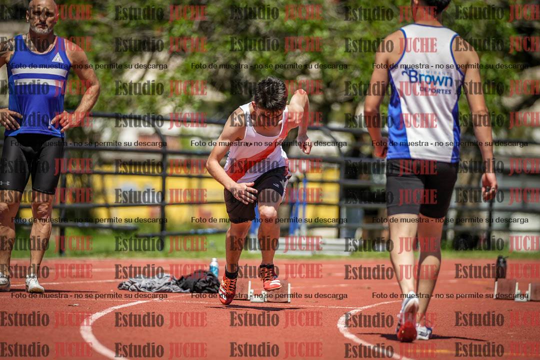Fotos de los 200 m llanos de varones